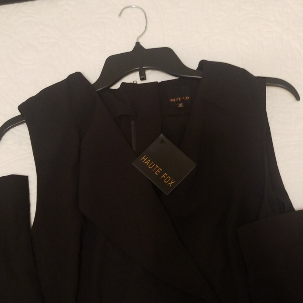 Jumpsuit - Picture 2 of 6